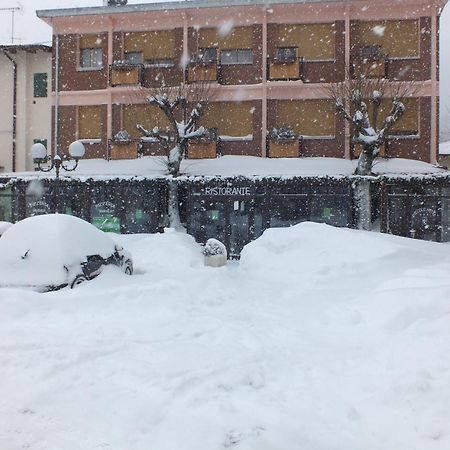 Piccolo Hotel Lizzano In Belvedere Eksteriør bilde